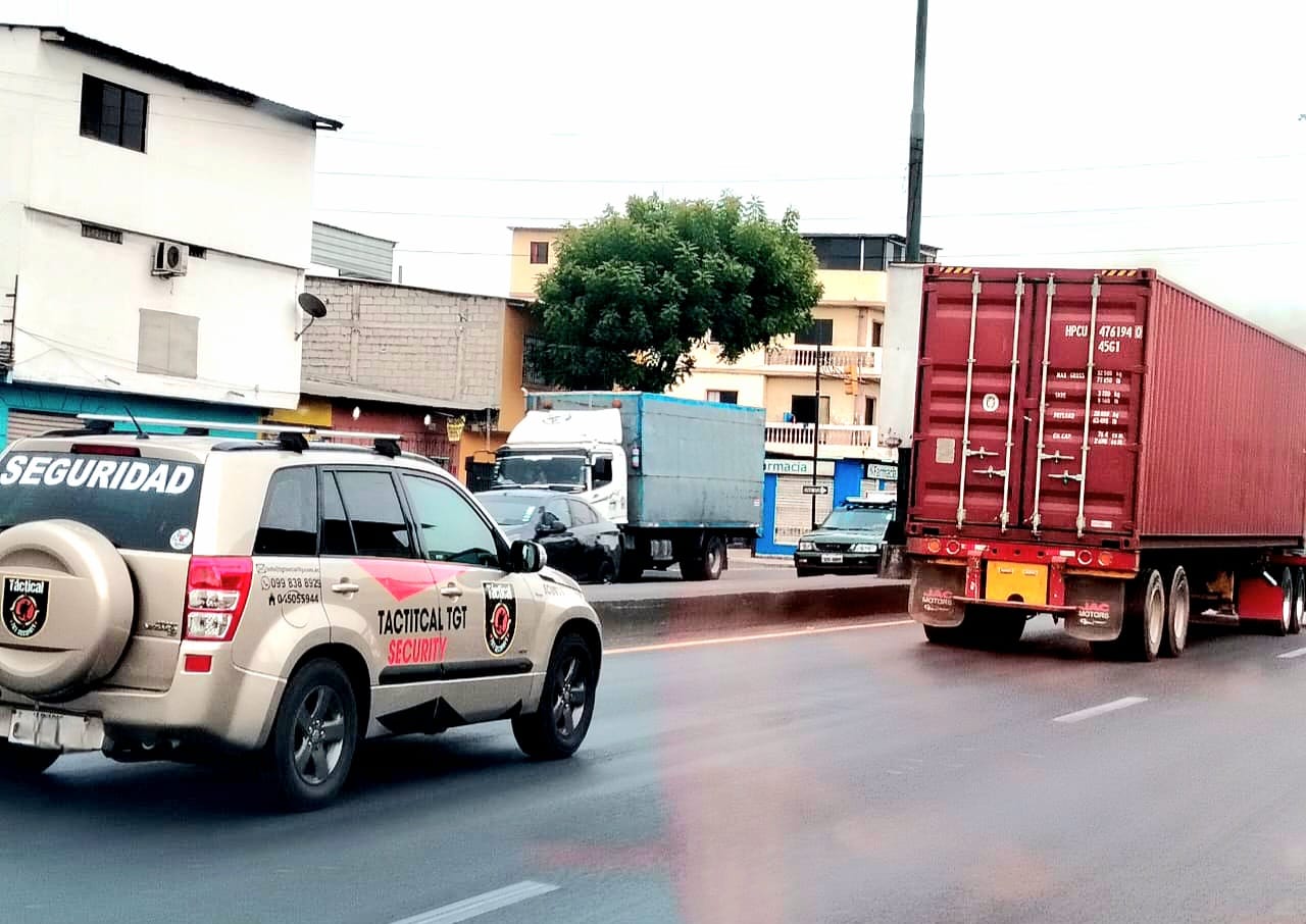 Custodia de transporte en ruta